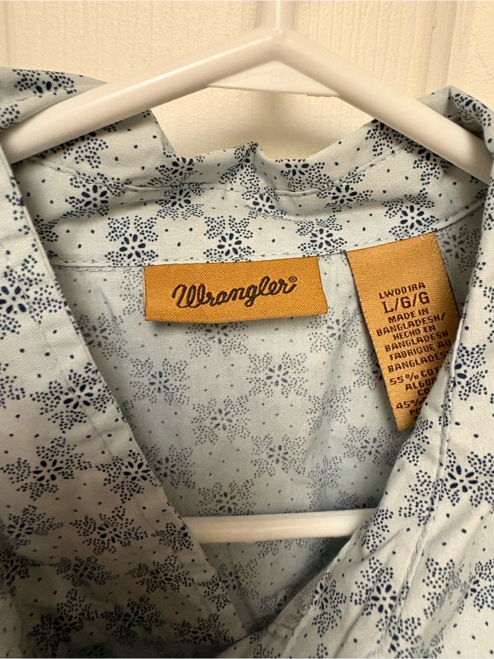 Wrangler Pale Blue Shirt with Navy Floral Print